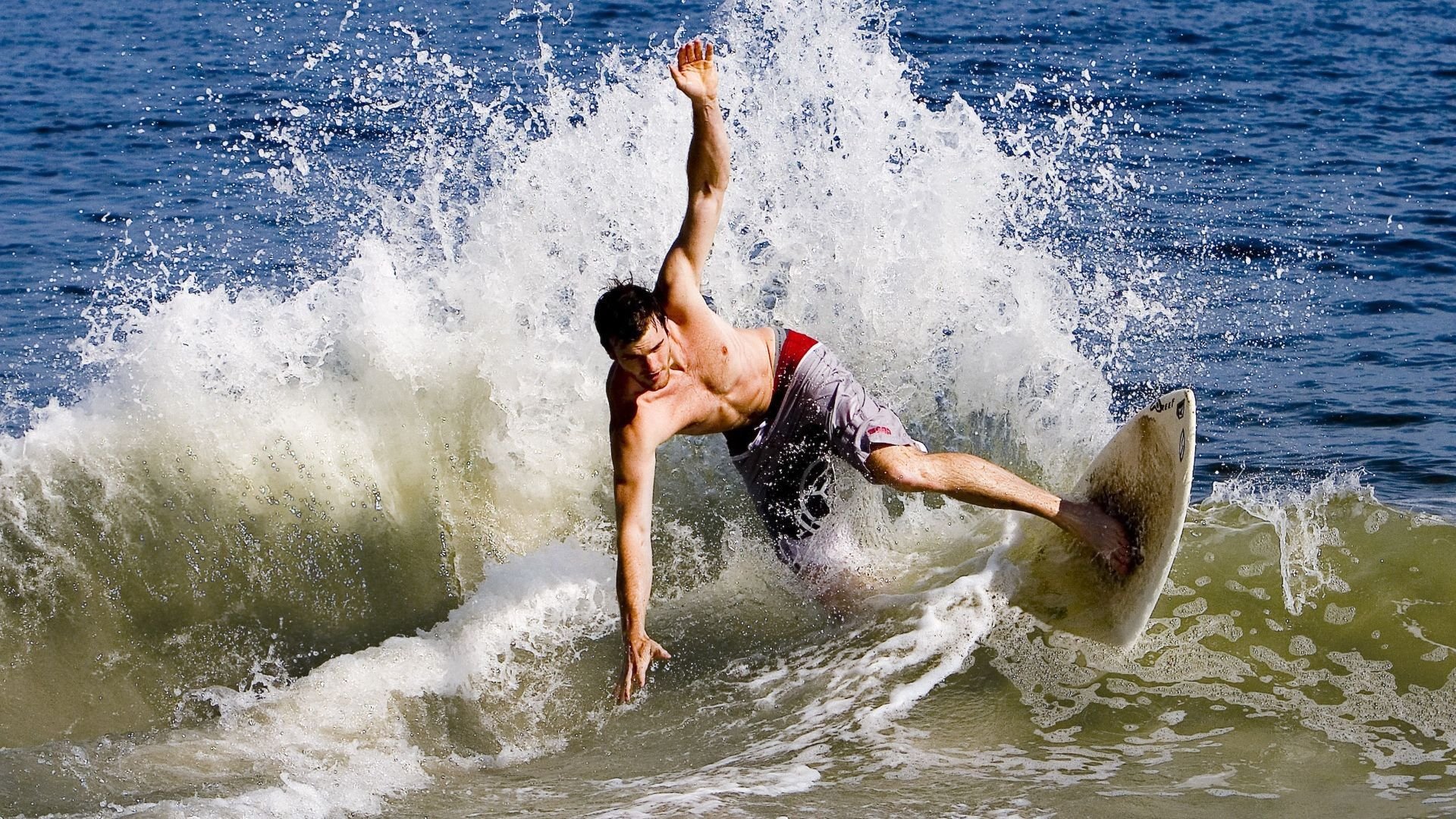 巴利亚多利德被击败，摆脱不败神话，巴利亚多利德vs巴伦西亚