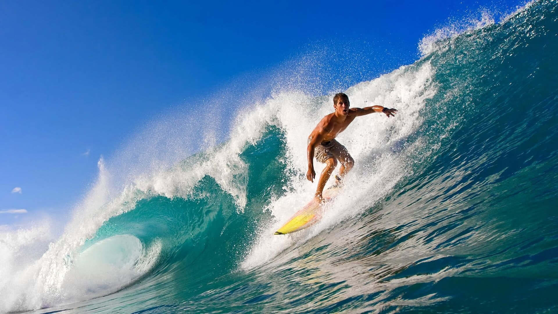 kaiyun网站-_壮丽登山：登顶喜悦与挑战并存_，壮丽山峰