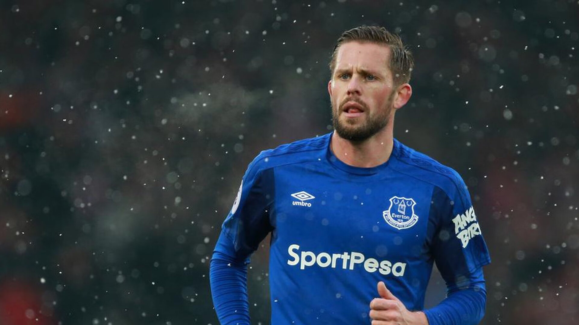 西甲：赫塔菲1-0战胜莱万特，门将发挥关键作用，赫塔菲队主客场球衣