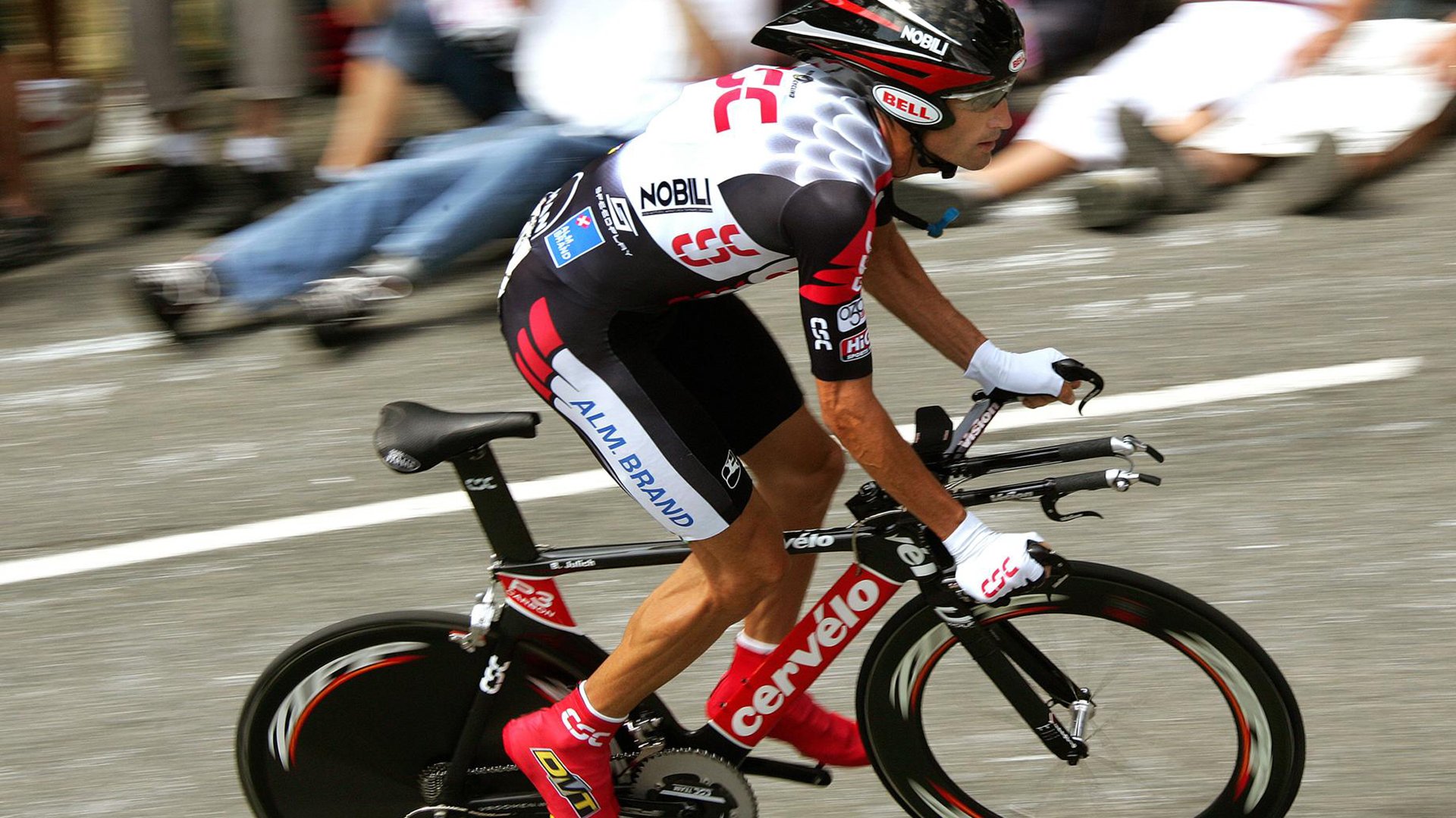 赛季最强阵容正式出炉，谁是最被低估的球星？，本赛季五大最高效阵容揭秘_湖人第4 第1是他们